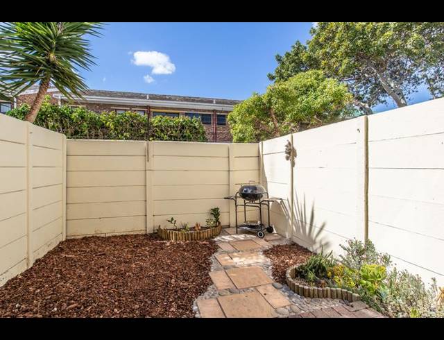 2 BEDROOM PROPERTY TO RENT IN HEATHFIELD